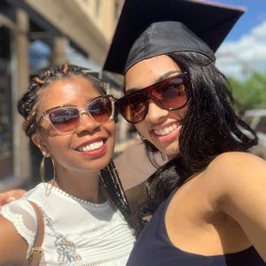 Meet your Posher, Tiffany